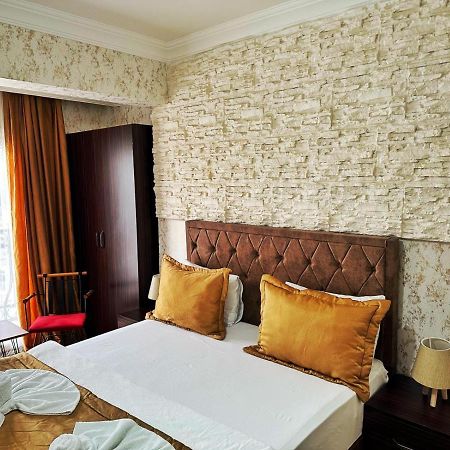 Rose Suite & Hotel 뷰유크체크메스 외부 사진