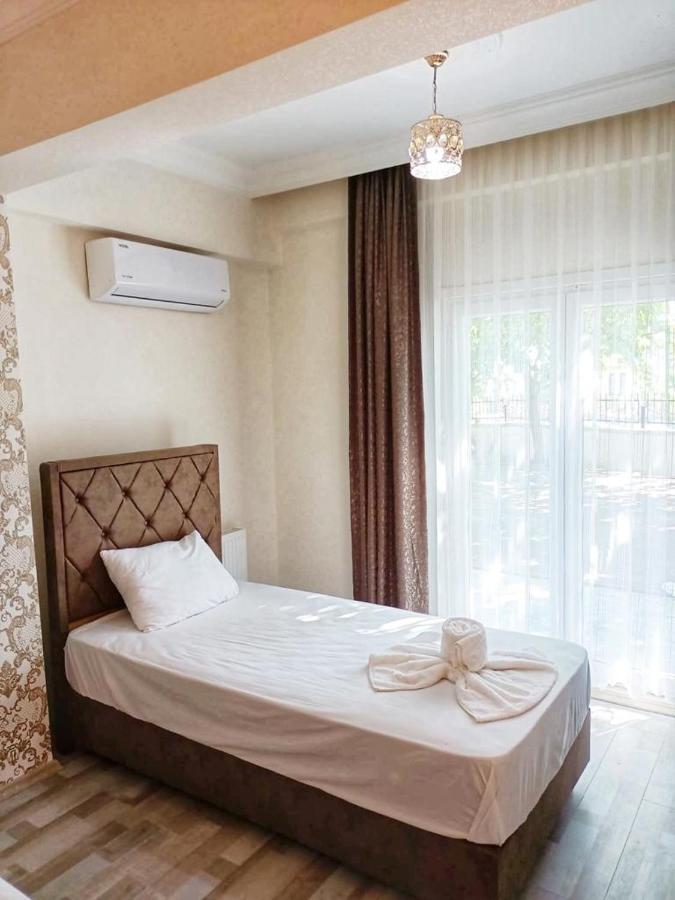 Rose Suite & Hotel 뷰유크체크메스 외부 사진
