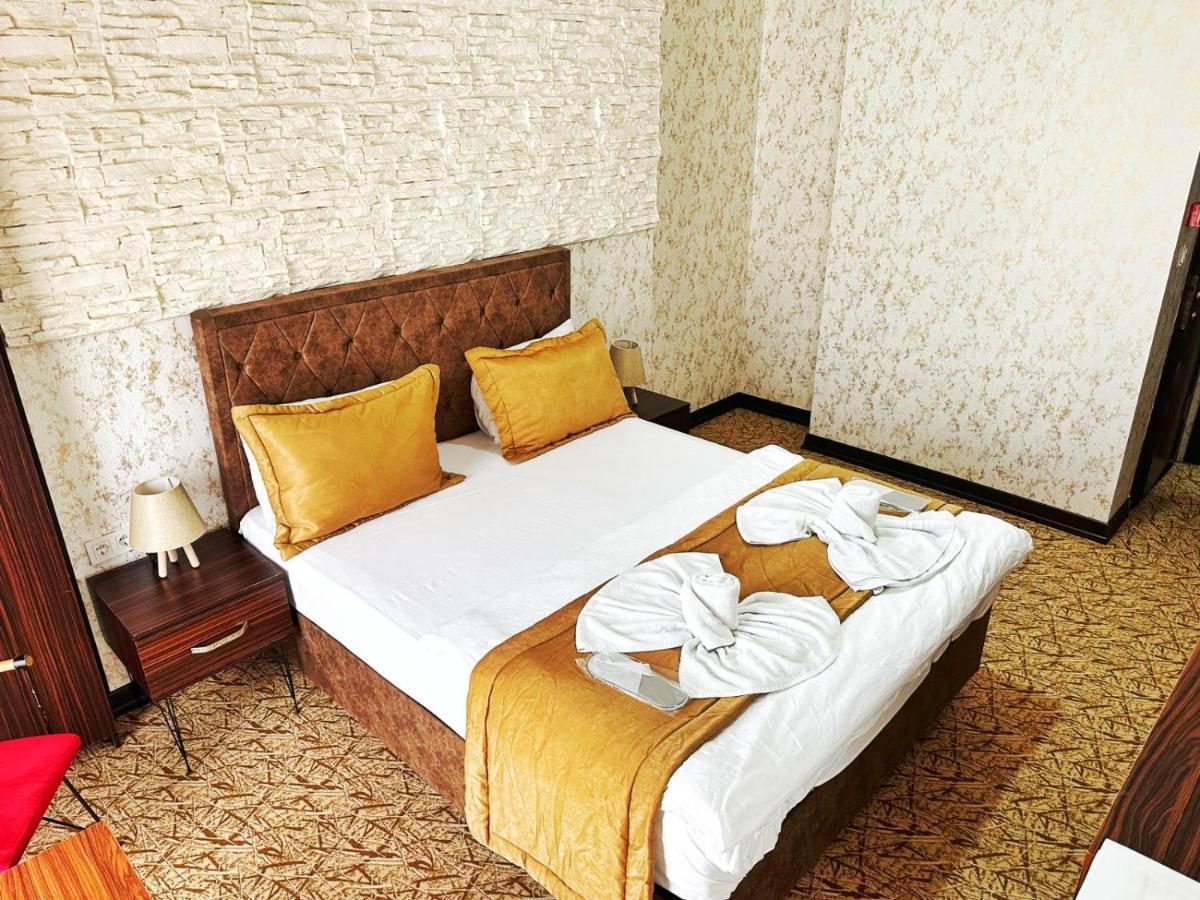 Rose Suite & Hotel 뷰유크체크메스 외부 사진